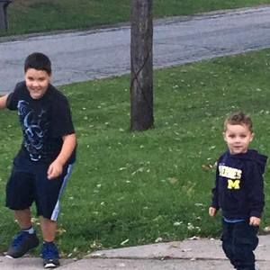 Meet your Posher, Bobby